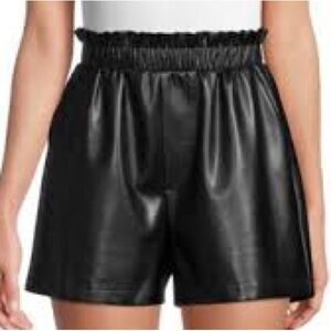 The Drop Black High Waist Black Faux Leather Shorts Size M